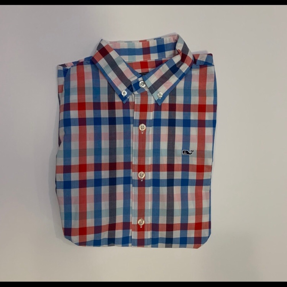 Boys Vineyard Vines button down shirt size 12-14.
